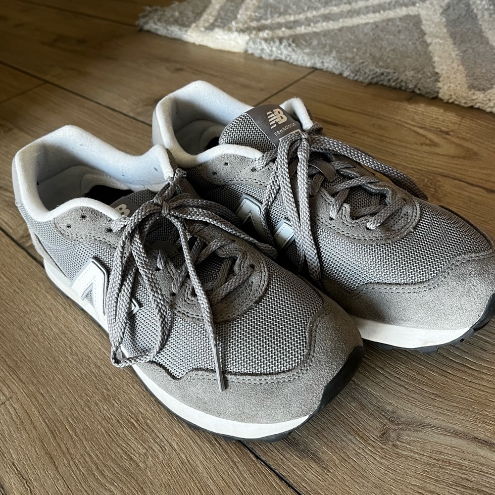 gray new balance 515v3